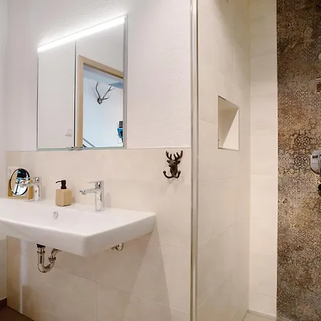 Bergtraum Hof Schuetterle דירה