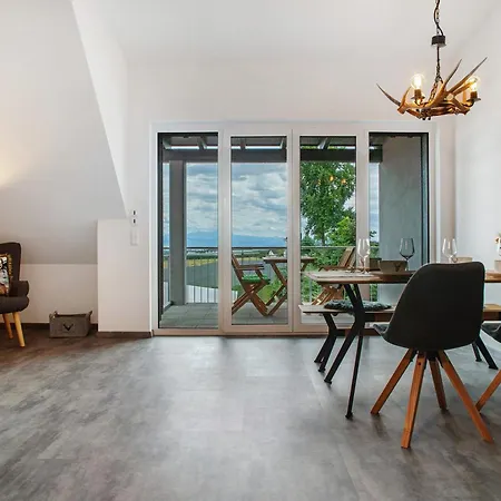 Bergtraum Hof Schuetterle Apartment Friedrichshafen