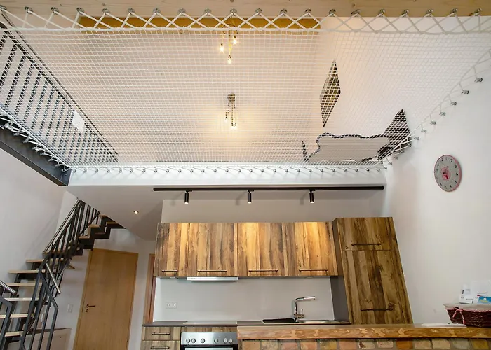 Bergtraum Hof Schuetterle * Φριντρισχάφεν